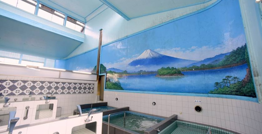 &nbspJapan’s public baths hope foreign tourists will help keep the taps running