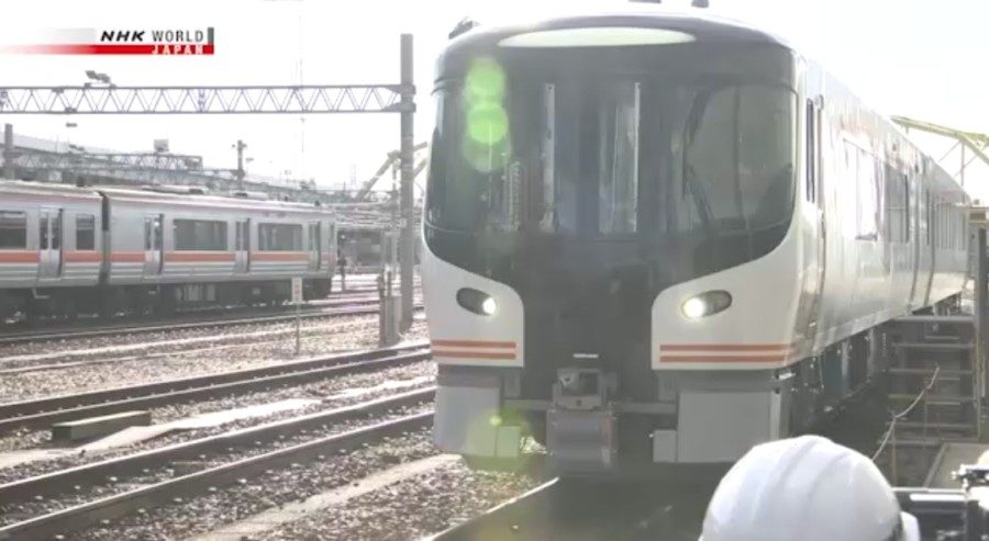 &nbspAng pinaka-unang hybrid train sa Japan