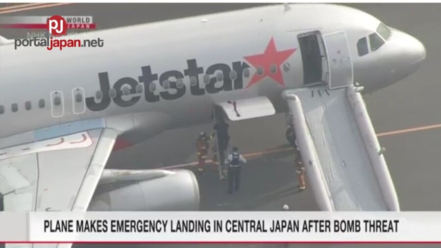 &nbspNagsagawa ng isang emergency landing ang eroplano sa central airport ng Japan matapos ang pagbabanta ng bomba
