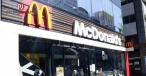 &nbspMagsusuot ng mask o hindi: hahayaan ng McDonald's Japan ang mga staff nito na magdesisyon mula Mayo 8.