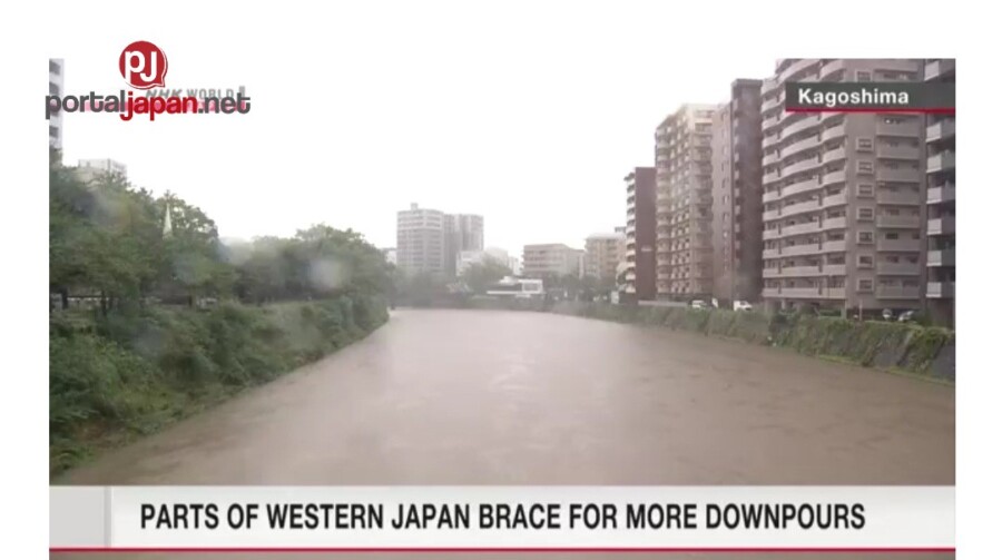 &nbspNagbabala ang mga opisyal ng panahon ng Japan sa mga mudslide at malakas na pagbuhos ng ulan sa Kyushu